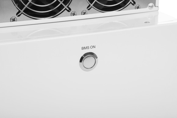 Источник бесперебойного питания Ippon Na+ RTA 6K 6000Вт 6000ВА белый