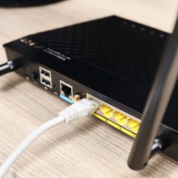 Патч-корд Rexant 18-1012 UTP RJ-45 вил.-вилка RJ-45 кат.5E 25м серый ПВХ Патч-корд Rexant 18-1012 UTP RJ-45 вил.-вилка RJ-45 кат.5E 25м серый ПВХ