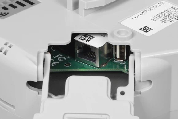 Точка доступа MikroTik SXT SA5 ac (RBSXTG-5HPACD-SA) AC900 10/100/1000BASE-TX белый Точка доступа MikroTik SXT SA5 ac (RBSXTG-5HPACD-SA) AC900 10/100/1000BASE-TX белый