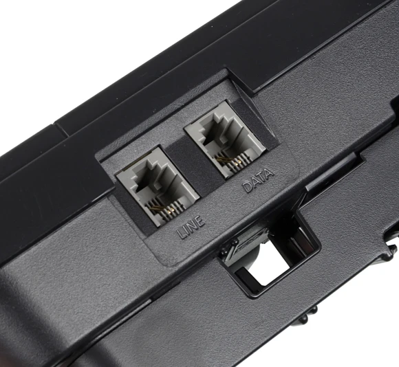 Телефон проводной Panasonic KX-TS2358RUB черный