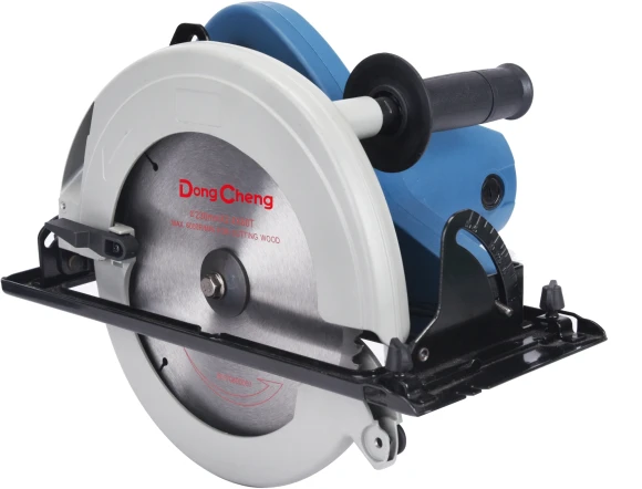 Циркулярная пила (дисковая) DongCheng DMY02-235 2000Вт (ручная) D диска.:235мм Циркулярная пила (дисковая) DongCheng DMY02-235 2000Вт (ручная) D диска.:235мм