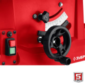 Станок распиловочный Зубр СРЦ-254с 1900W Станок распиловочный Зубр СРЦ-254с 1900W