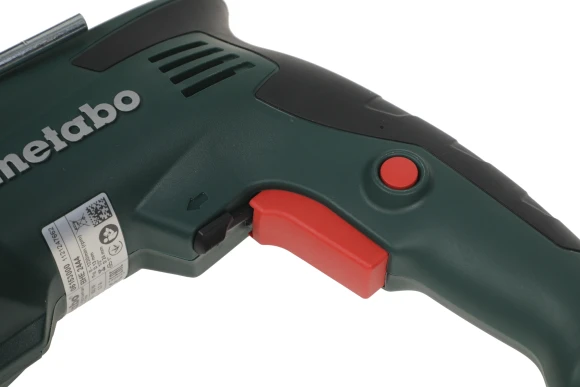 Перфоратор Metabo BHE 2444 патрон:SDS-plus уд.:2.3Дж 800Вт (кейс в комплекте) Перфоратор Metabo BHE 2444 патрон:SDS-plus уд.:2.3Дж 800Вт (кейс в комплекте)