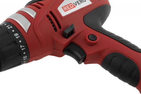 Шуруповерт RedVerg RD-SD320/1 320Вт патрон:быстрозажимной