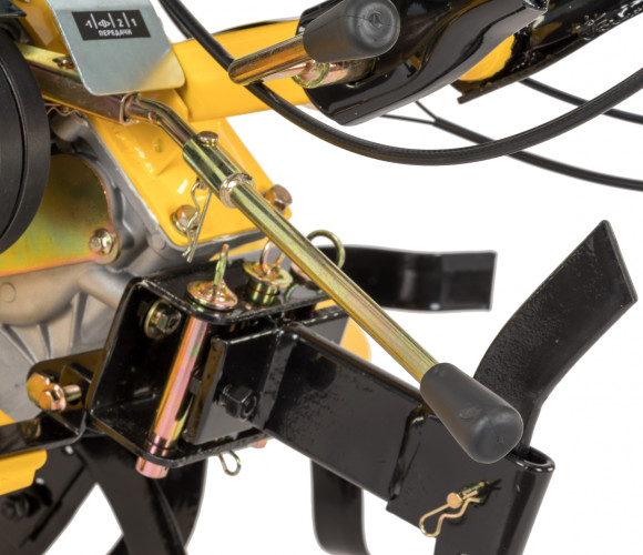 Мотоблок Huter MK-1000P бензиновый 5.1кВт 7л.с. (70/5/30) Мотоблок Huter MK-1000P бензиновый 5.1кВт 7л.с. (70/5/30)