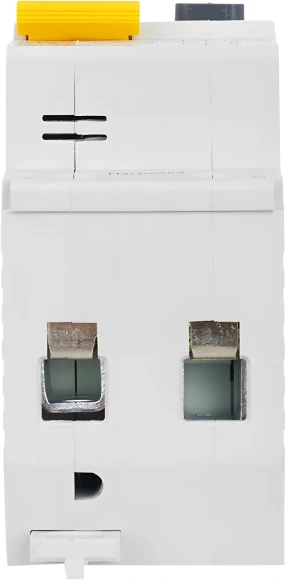 Выключатель автом. дифф. тока IEK MAD22-5-016-C-30 АВДТ 32 16A тип C 6kA 30мА A 1П+Н 230В 2мод белый (упак.:1шт) Выключатель автом. дифф. тока IEK MAD22-5-016-C-30 АВДТ 32 16A тип C 6kA 30мА A 1П+Н 230В 2мод белый (упак.:1шт)