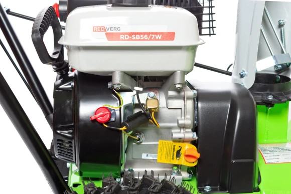 Снегоуборщик бензин. RedVerg RD-SB56/7W 5.15кВт 7л.с. Снегоуборщик бензин. RedVerg RD-SB56/7W 5.15кВт 7л.с.